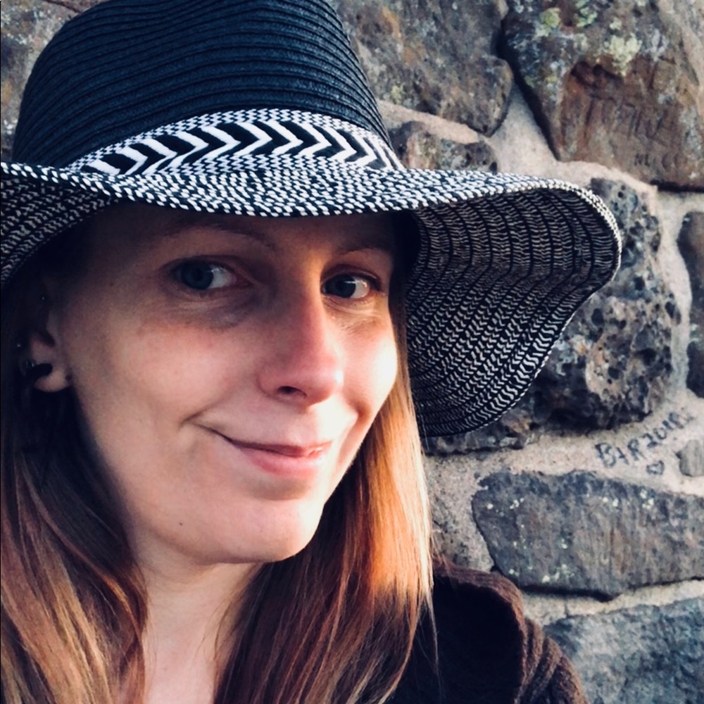Meet your Posher, Kristin